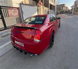 کرایسلەر 300